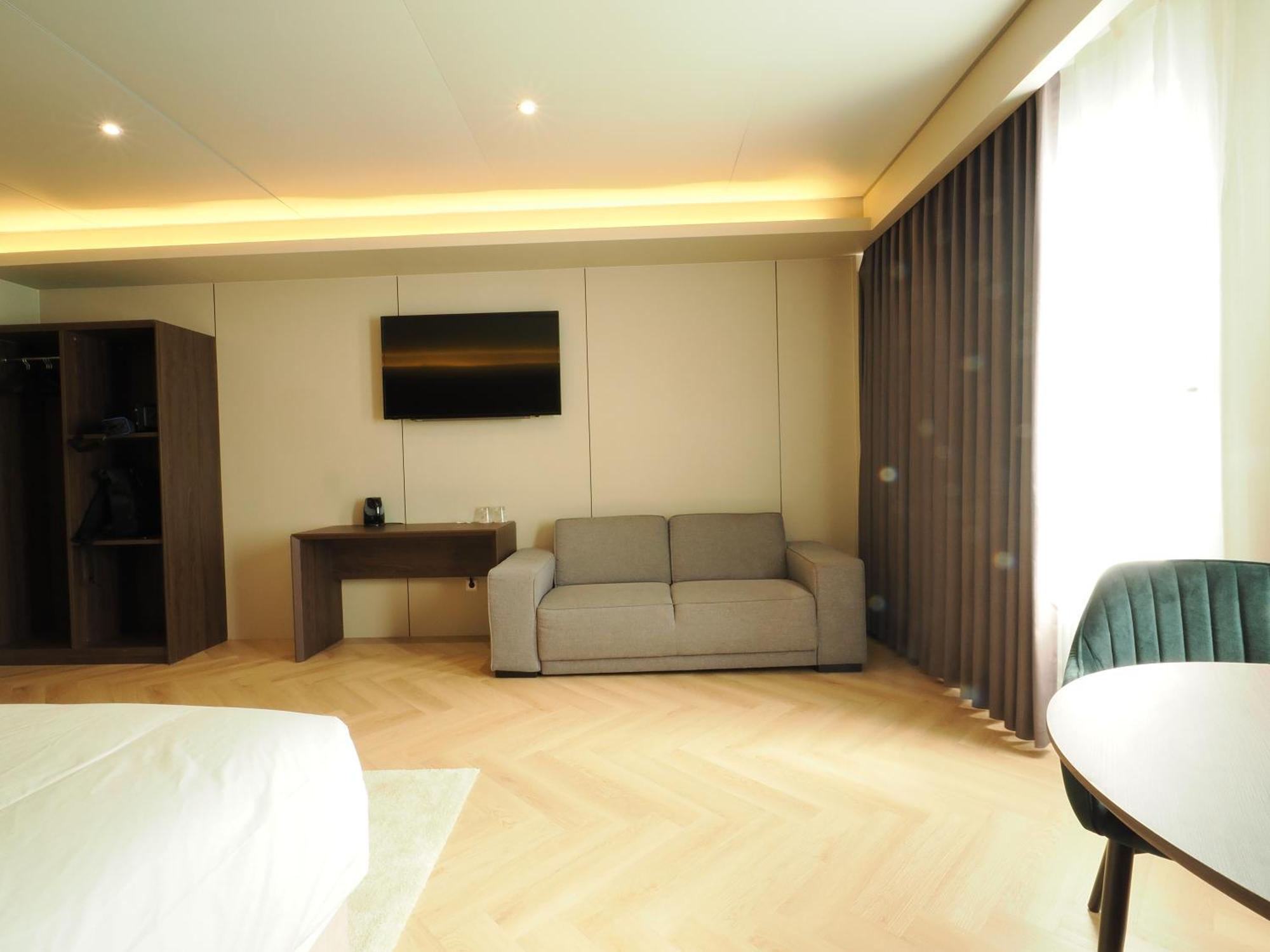 Tung Hotel Зеволде Екстериор снимка